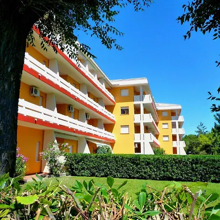 アパート Carina ビビオーネ